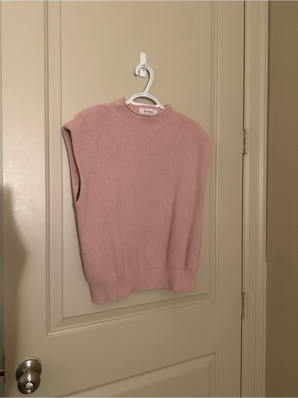 Aanrabess Sleeveless Pink Knit Sweater Vest
